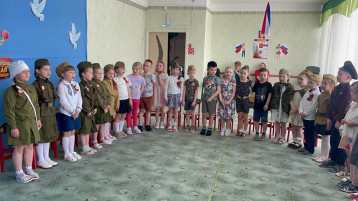 "Строки, опаленные войной..." – Литературная гостиная, посвященная Дню Победы ! "Строки, опаленные войной..." – Литературная гостиная, посвященная Дню Победы !.